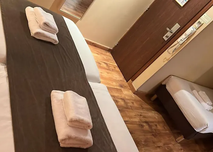 121 3* 파리