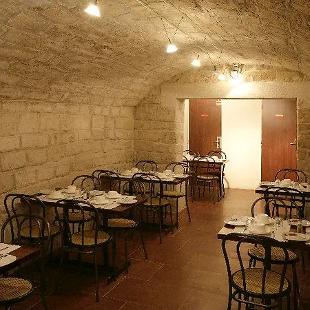 121 Hotel 3*