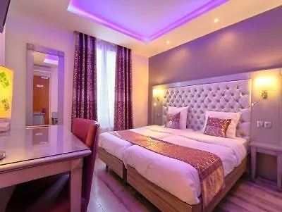 121 Hotel Parijs