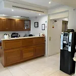 Hotel 121 3*