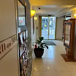 121 Hotel