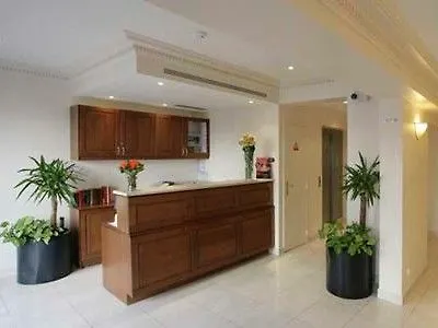 Hotel 121 3*